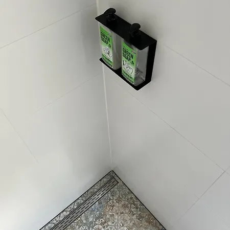 Mir Lo In Adults Only Panzió