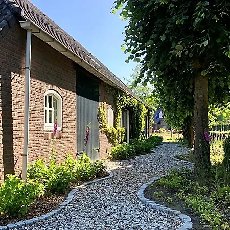 Boutique Mir Lo In (adults Only) B&B 미를로