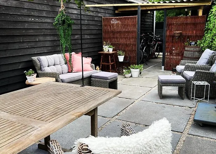 Mir Lo In Adults Only 4* Mierlo