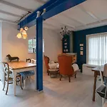 Boutique Mir Lo In (adults Only) 4*