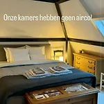 Boutique Stay Mir Lo In Mierlo (Adults Only) לינה וארוחת בוקר מירלו