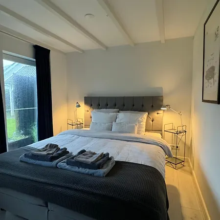 Bed & Breakfast Mir Lo In Adults Only Mierlo